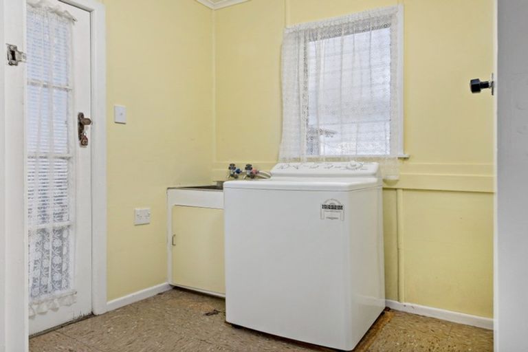 Photo of property in 5 Punga Road, Whenuapai, Auckland, 0618