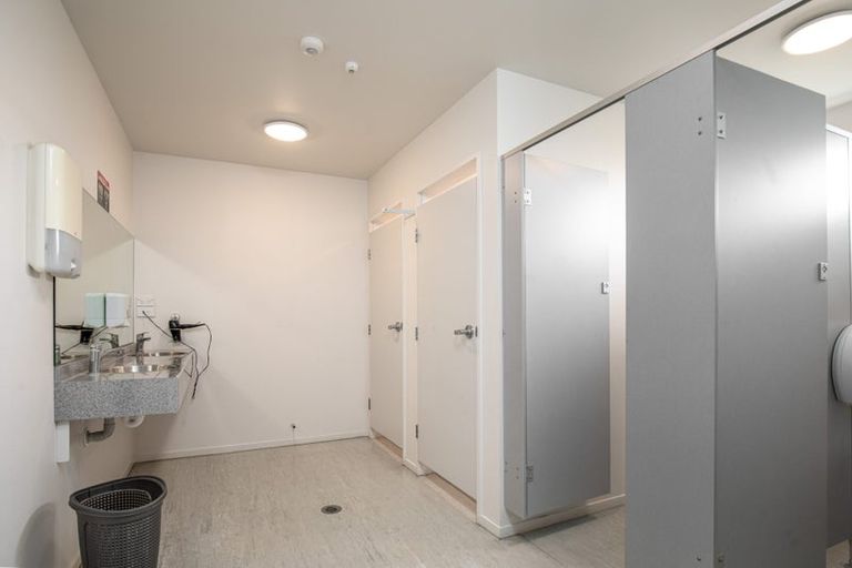 Photo of property in 16 Silverstone Drive, Cromwell, 9384