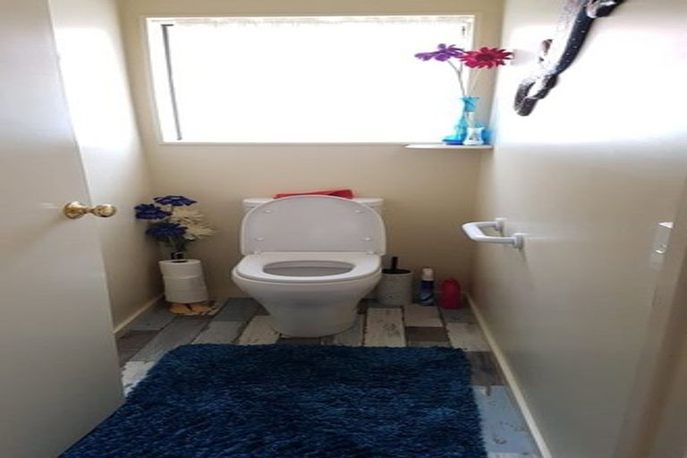 Photo of property in 27 Villa Grove, Paraparaumu, 5032