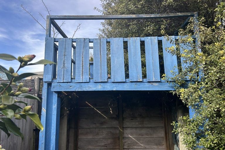 Photo of property in 172 Weston Road, St Albans, Christchurch, 8052