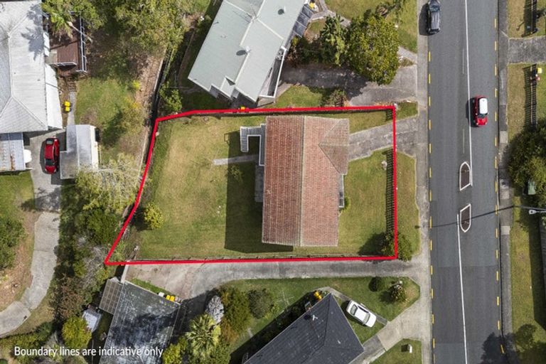 Photo of property in 21 Bentley Avenue, Glenfield, Auckland, 0629