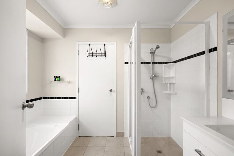 Photo of property in 35 Stoneleigh Drive, Chartwell, Hamilton, 3210