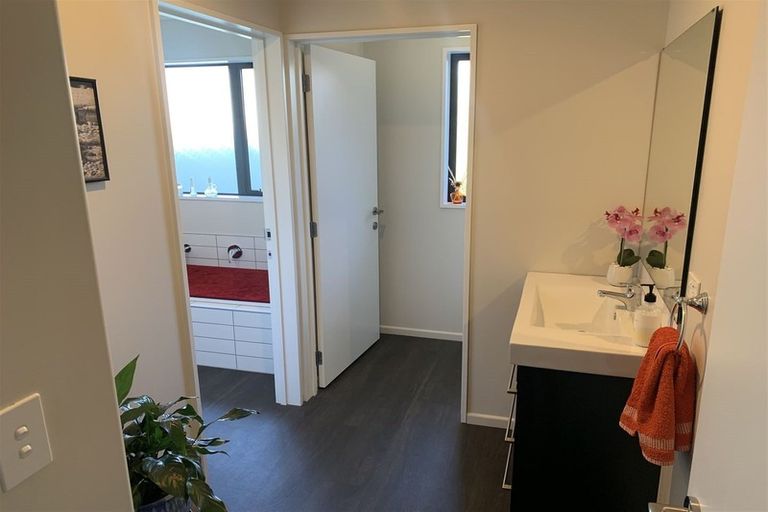 Photo of property in 12 Shona Lane, West Melton, 7618