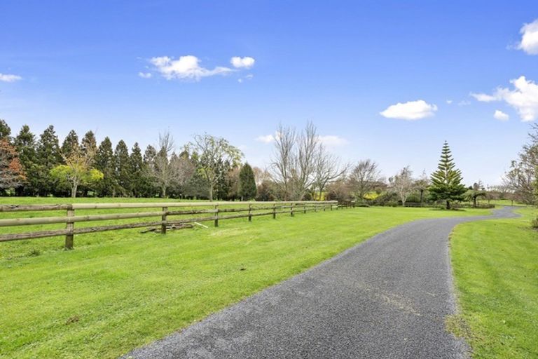 Photo of property in 50 Lepper Road, Inglewood, 4386