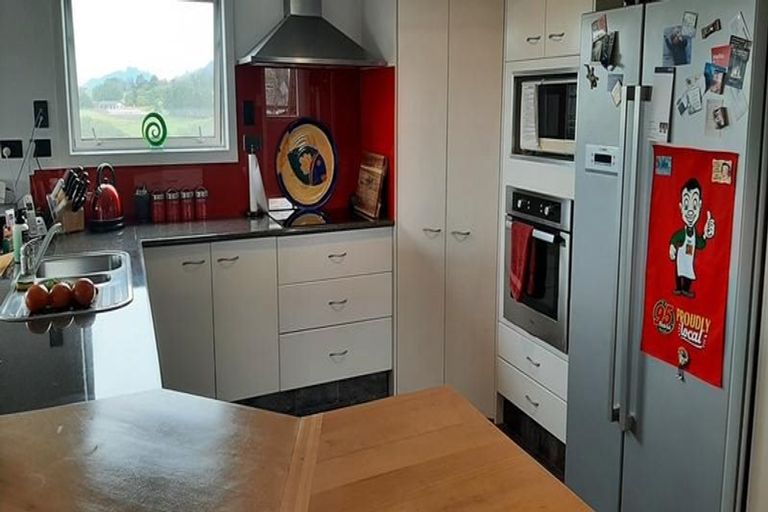 Photo of property in 80 Campbell Road, Parua Bay, Onerahi, 0192