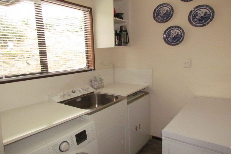 Photo of property in 5 Craig Place, Bridge Hill, Alexandra, 9320