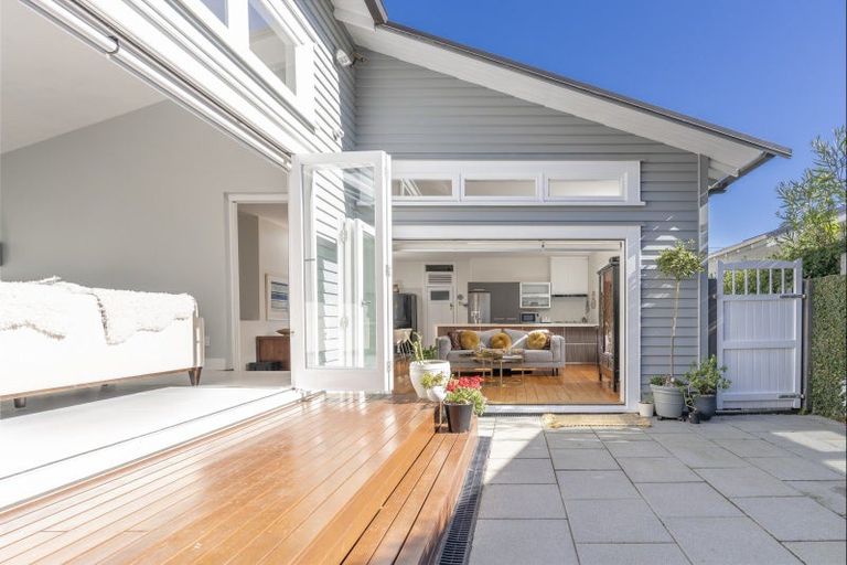 Photo of property in 68 Islington Street, Ponsonby, Auckland, 1011