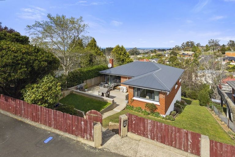 Photo of property in 10 Salmond Street, Halfway Bush, Dunedin, 9010