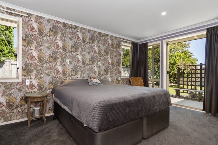 Photo of property in 94 Doncaster Drive, Papamoa Beach, Papamoa, 3118