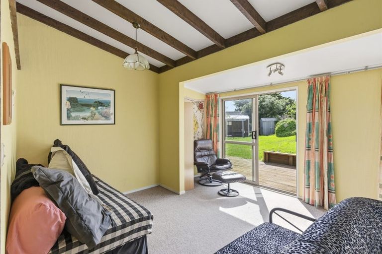 Photo of property in 29 Sarah Street, Waikawa Beach, Manakau, 5573