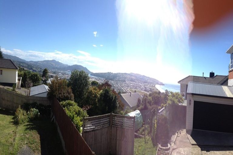 Photo of property in 16 Earls Road, Saint Clair, Dunedin, 9012