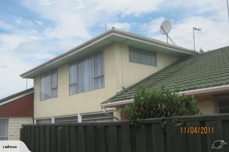 Photo of property in 2/22 Champion Street, Edgeware, Christchurch, 8013