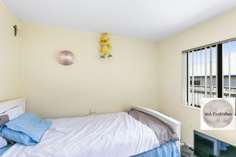 Photo of property in 91a Frobisher Street, Island Bay, Wellington, 6023