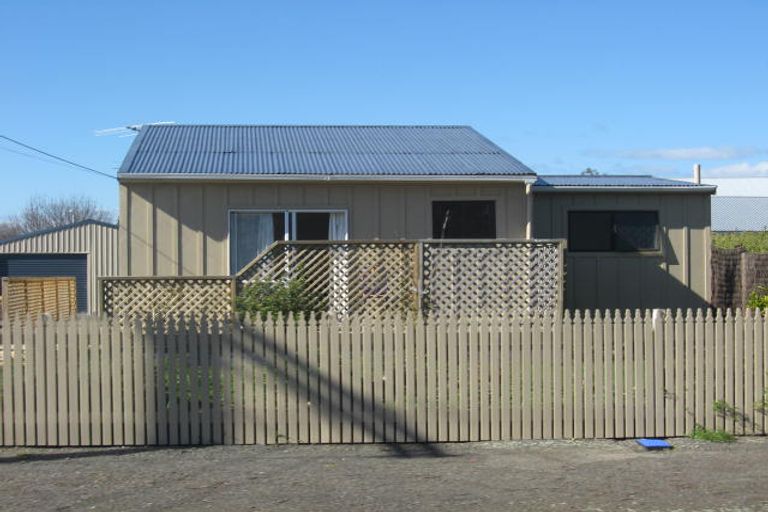 Photo of property in 125 Taylor Street, Carterton, 5713