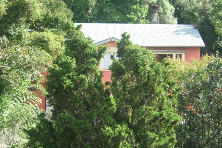 Photo of property in 23 Awarua Street, Ngaio, Wellington, 6035