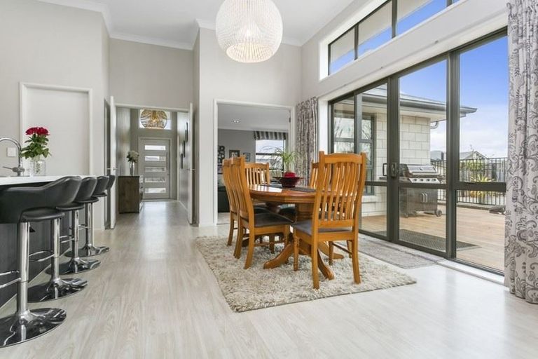 Photo of property in 38 Tulip Drive, Cambridge, 3434