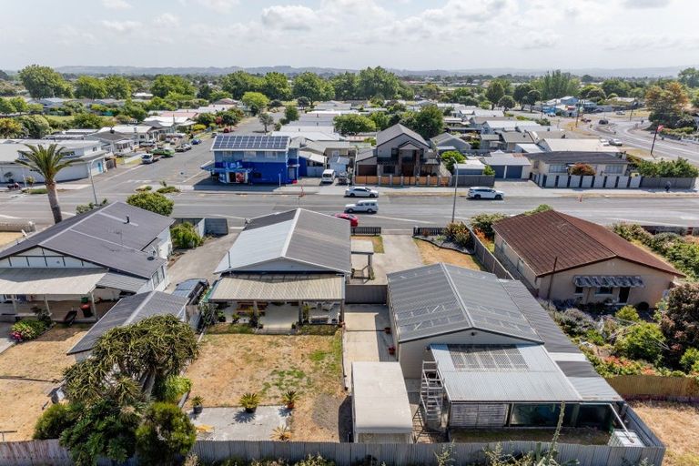 Photo of property in 6 Te Awa Avenue, Te Awa, Napier, 4110