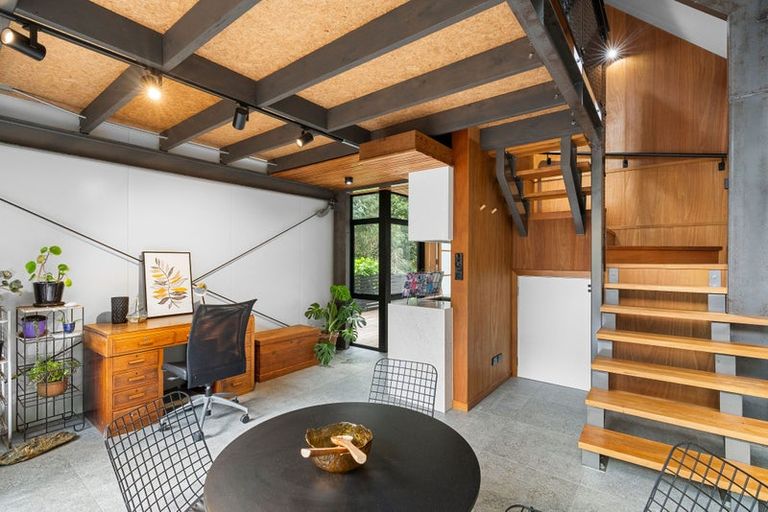 Photo of property in 69 Wellington Road, Paekakariki, 5034