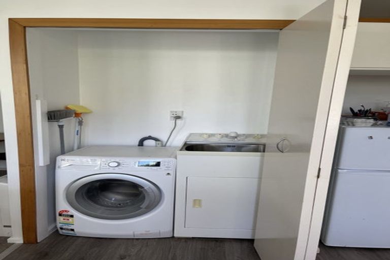 Photo of property in 4 Hatton Street, Karori, Wellington, 6012