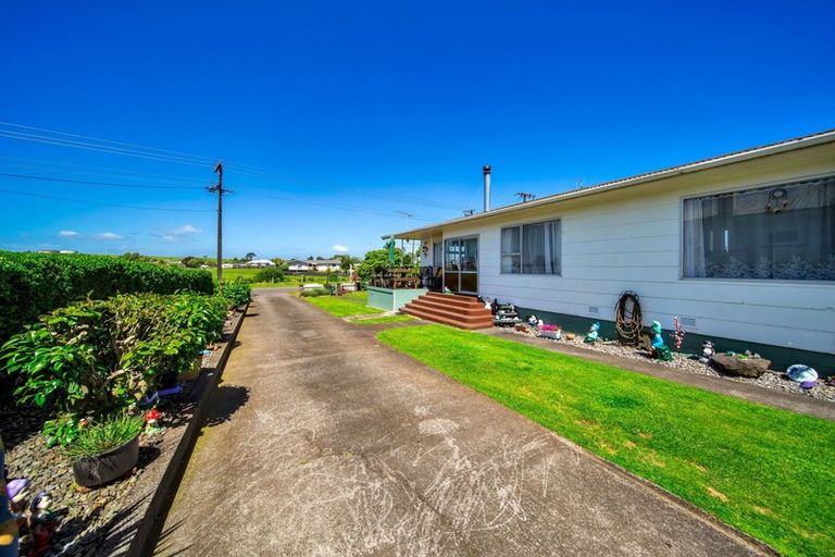 Photo of property in 61 Collingwood Street, Eltham, 4322