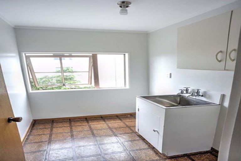 Photo of property in 4f Earp Street, Johnsonville, Wellington, 6037