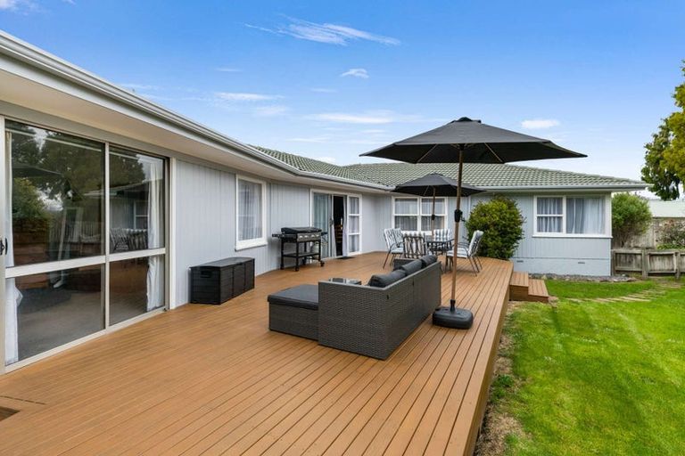 Photo of property in 10 Walnut Place, Owhata, Rotorua, 3010