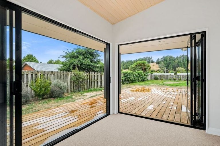 Photo of property in 10 Achray Street, Waiau, 7332