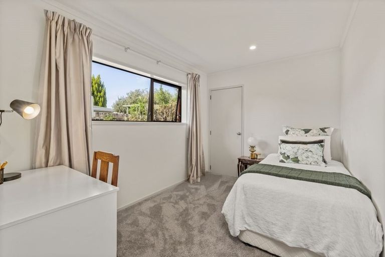 Photo of property in 22 Cobham Court, Kerikeri, 0230