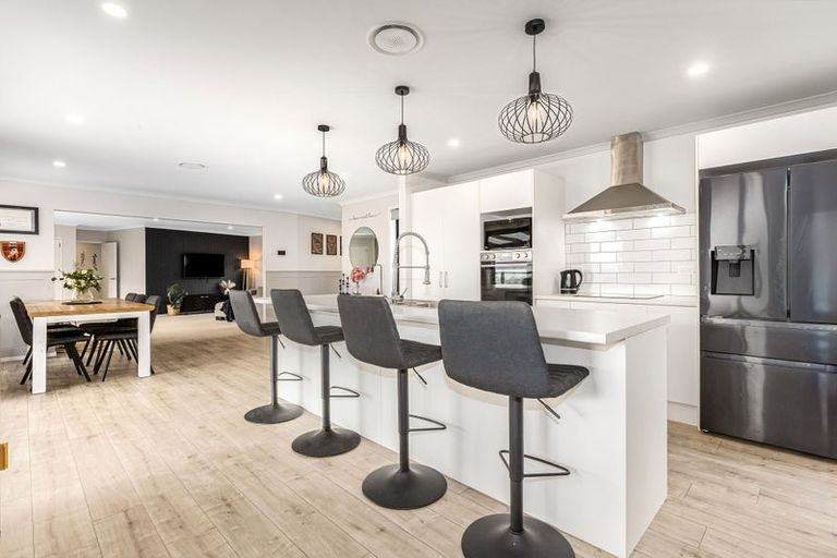 Photo of property in 27 Topsail Way, Whitby, Porirua, 5024