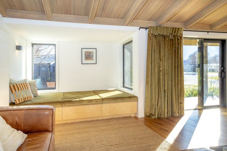 Photo of property in 10 Preston Drive, Arrowtown, 9302