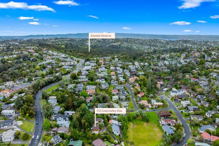 Photo of property in 1/12 Greenvalley Rise, Glenfield, Auckland, 0629