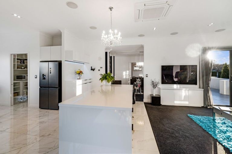 Photo of property in 11 Frisby Drive, West Melton, 7618