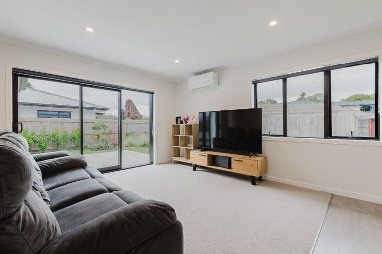 Photo of property in 112d Monrad Street, Highbury, Palmerston North, 4412