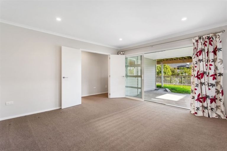 Photo of property in 2b Scott Road, Hobsonville, Auckland, 0618