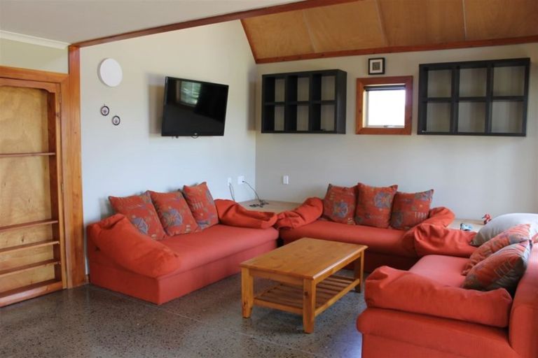 Photo of property in 13 Rodney Avenue, Te Horo Beach, Otaki, 5581