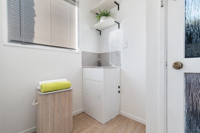 Photo of property in 1/6 Randolph Street, Woolston, Christchurch, 8062