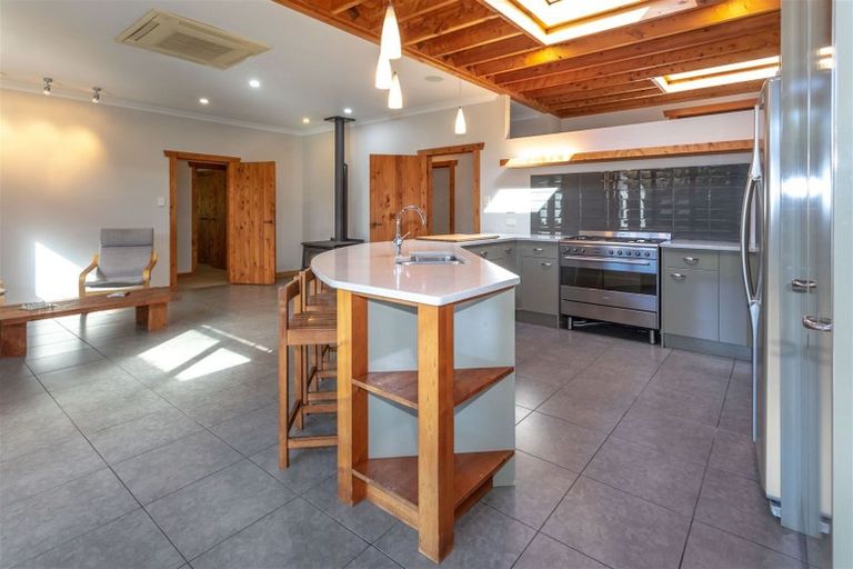 Photo of property in 13 Tudor Grove, Whitianga, 3510