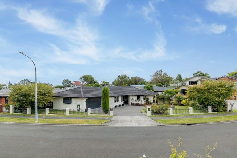 Photo of property in 6 Anderson Way, Highlands Park, New Plymouth, 4312