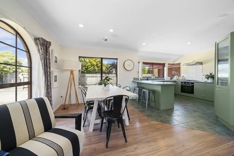 Photo of property in 49 College Drive, Paraparaumu, 5032