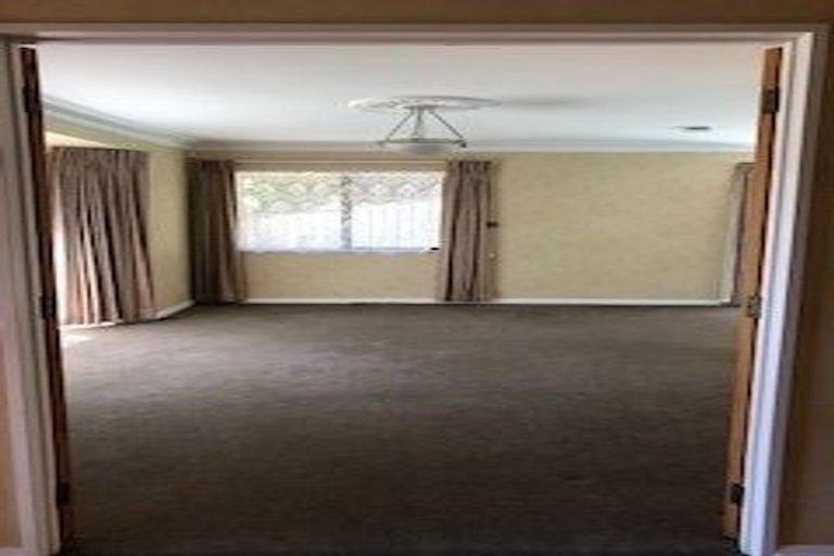 Photo of property in 61 Charles Prevost Drive, The Gardens, Auckland, 2105