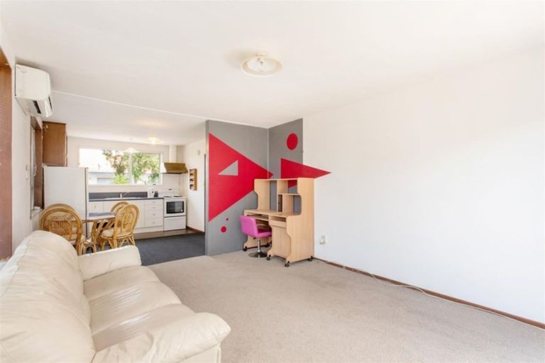 Photo of property in 1/8 Wanstead Place, Woolston, Christchurch, 8062