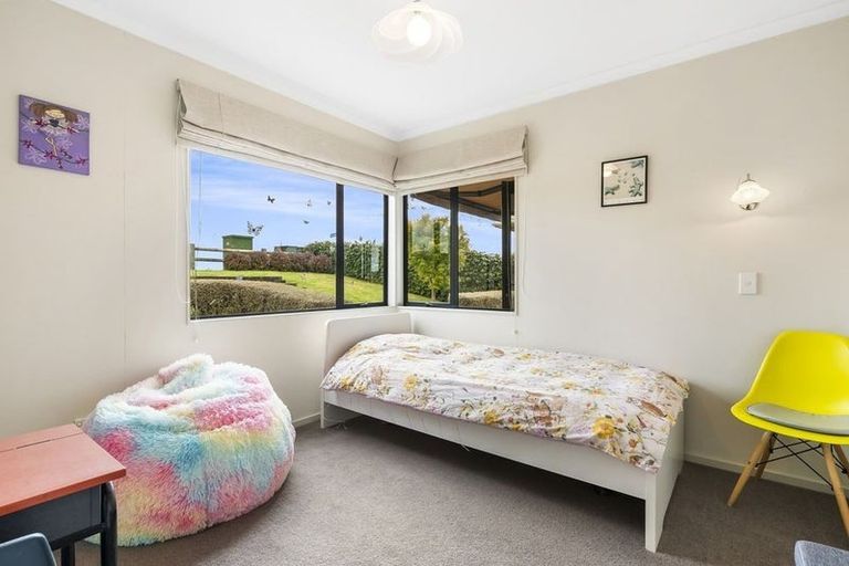 Photo of property in 1 Owen Place, Omokoroa, 3114