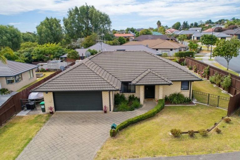 Photo of property in 2 Eagle Street, Welcome Bay, Tauranga, 3112