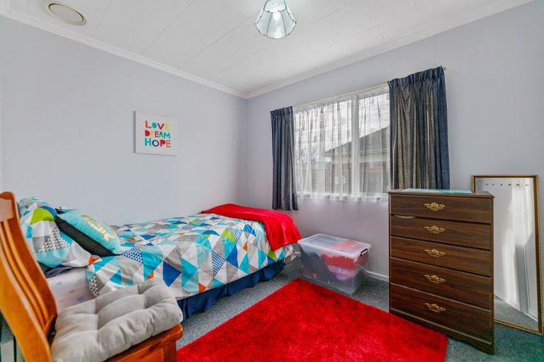 Photo of property in 22 Chaucer Street, Milton, 9220