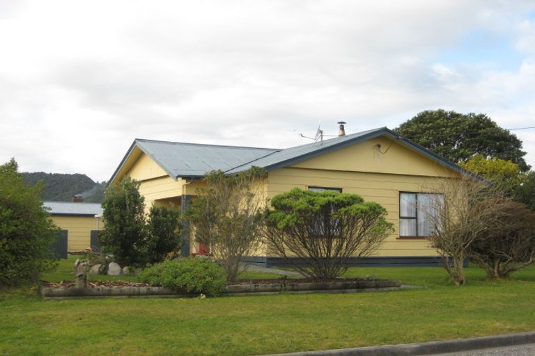 Photo of property in 7 Coakley Street, Blaketown, Greymouth, 7805