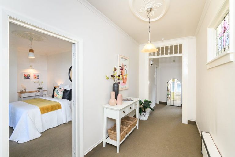 Photo of property in 53 Manson Street, Terrace End, Palmerston North, 4410