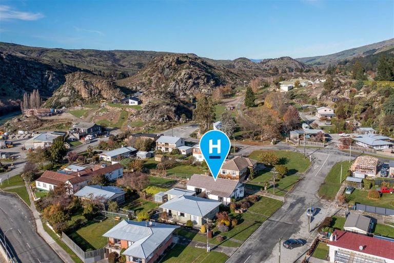 Photo of property in 6 Ancrum Street, Roxburgh, 9500