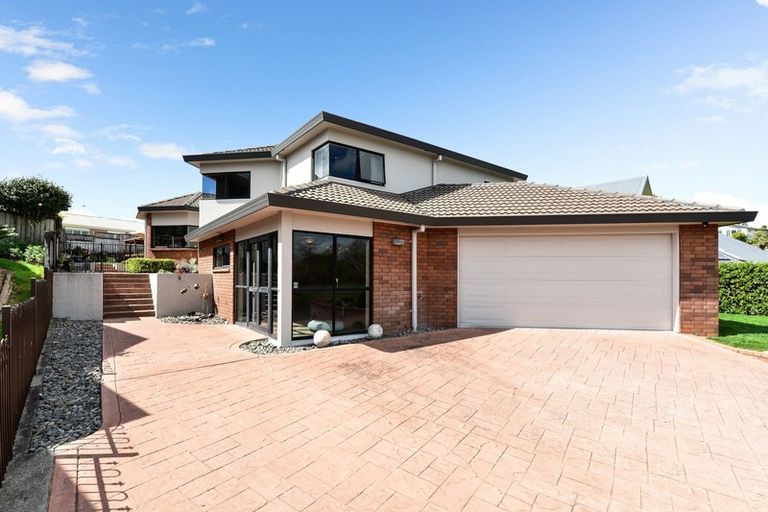 Photo of property in 19 Ashley Street, St Andrews, Hamilton, 3200