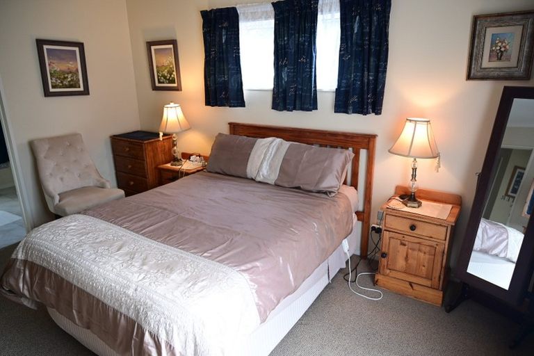 Photo of property in 69 Riverside Road, Orewa, 0931