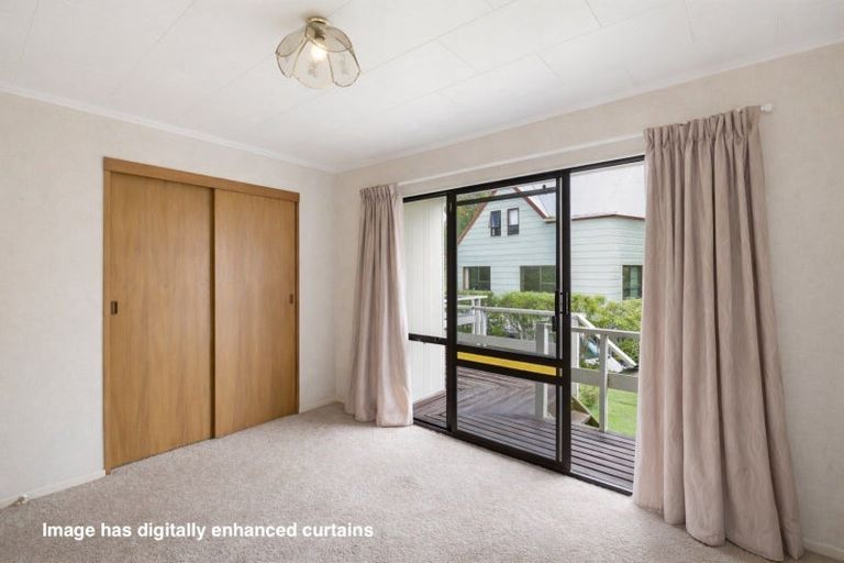 Photo of property in 27 Brandon Street, Otaki, 5512